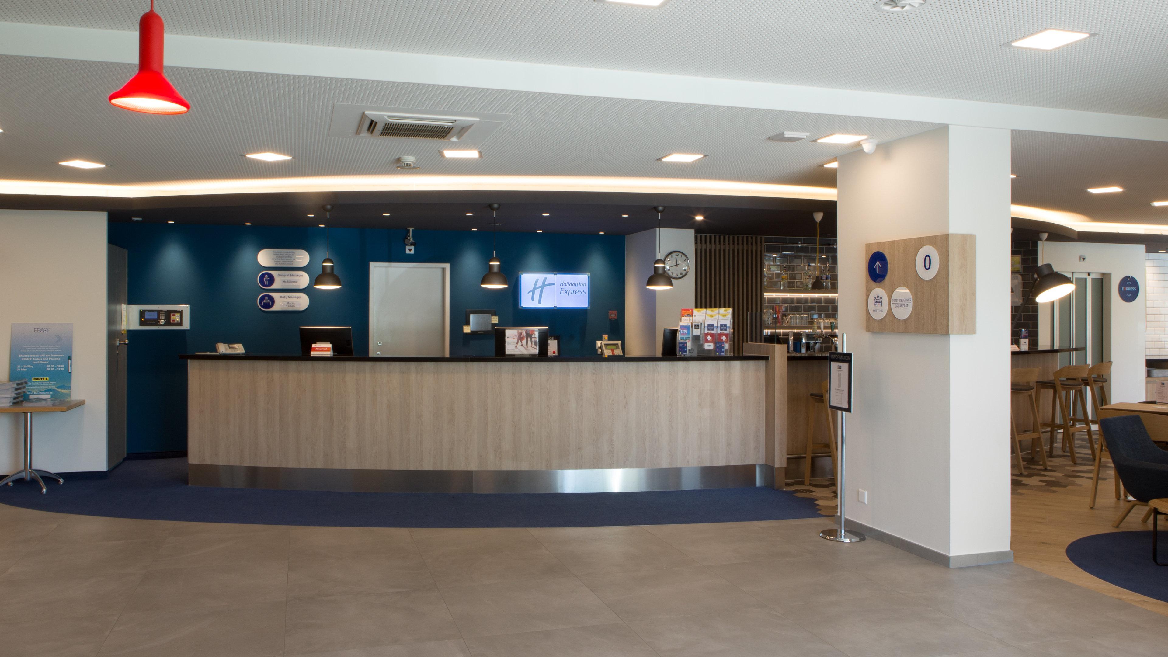 Holiday Inn Express Geneva Airport, An Ihg Hotel Εξωτερικό φωτογραφία