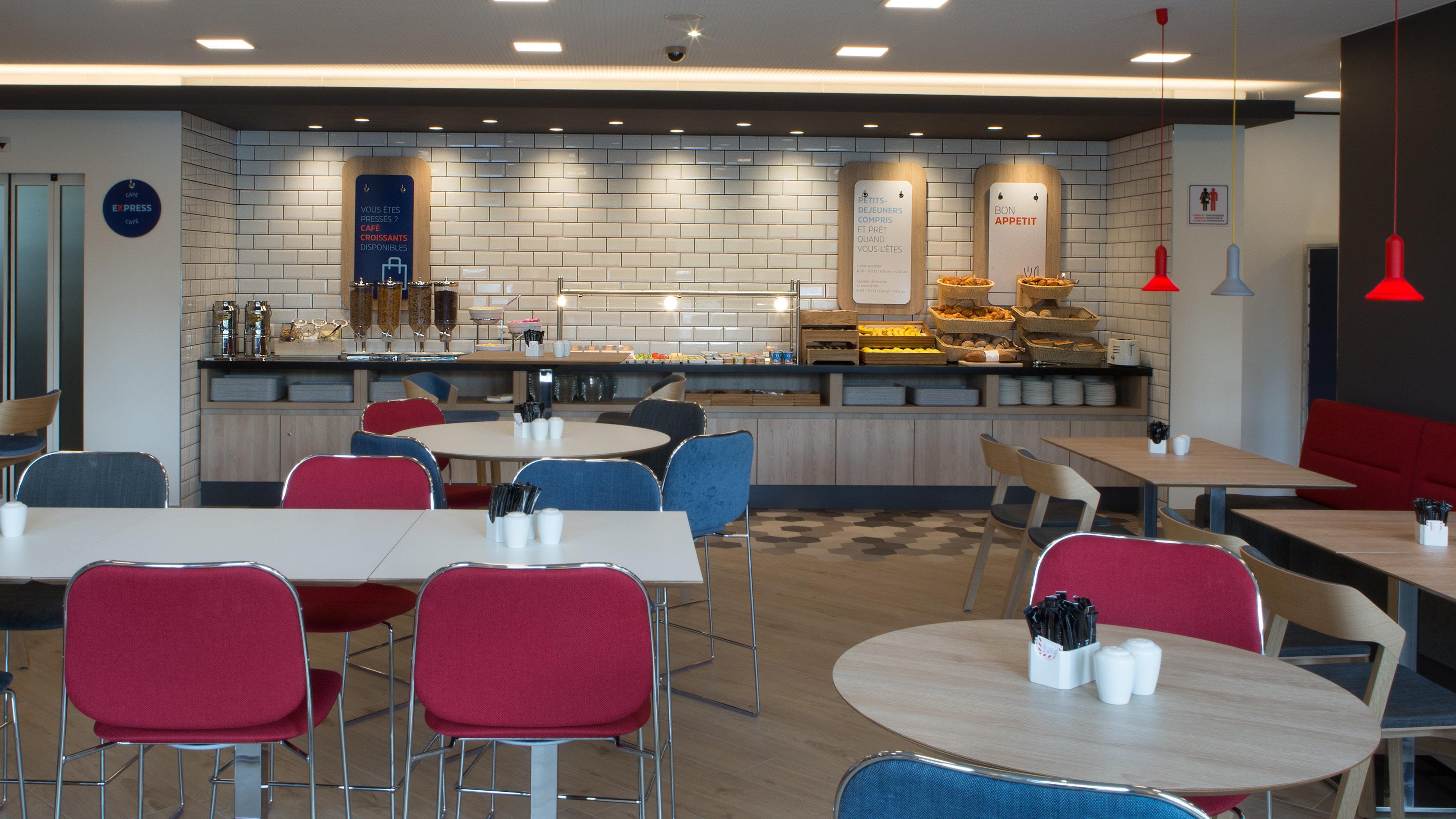 Holiday Inn Express Geneva Airport, An Ihg Hotel Εξωτερικό φωτογραφία