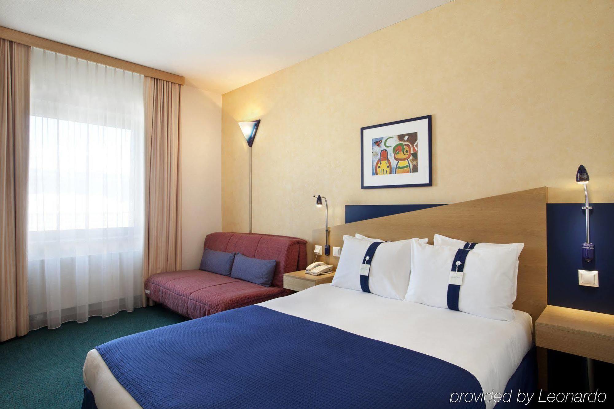 Holiday Inn Express Geneva Airport, An Ihg Hotel Δωμάτιο φωτογραφία